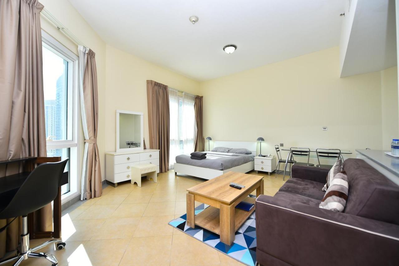 Luxury Escapes - Relaxing Furnished Near Dic Metro, Barsha Heights Apartment *