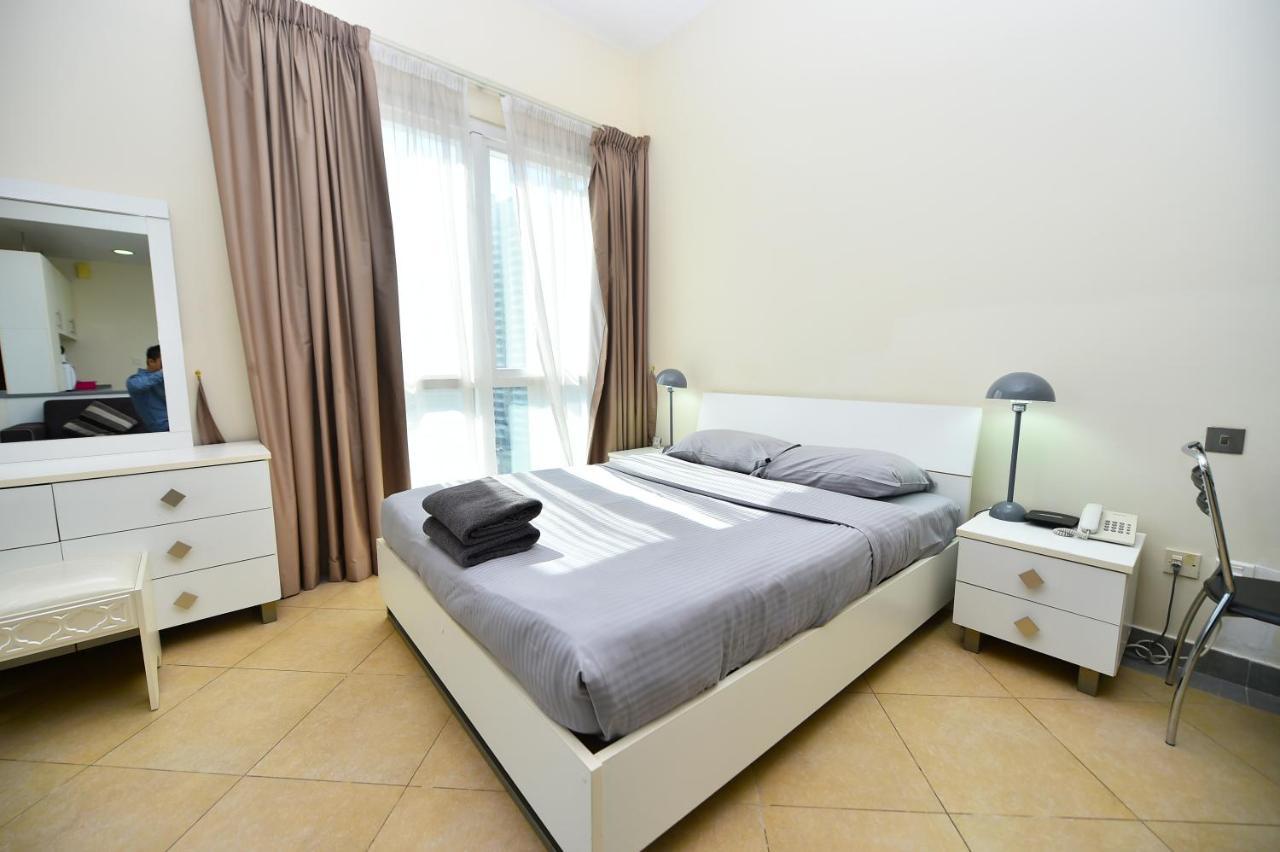 Apartment Luxury Escapes - Relaxing Furnished Near Dic Metro, Barsha Heights *