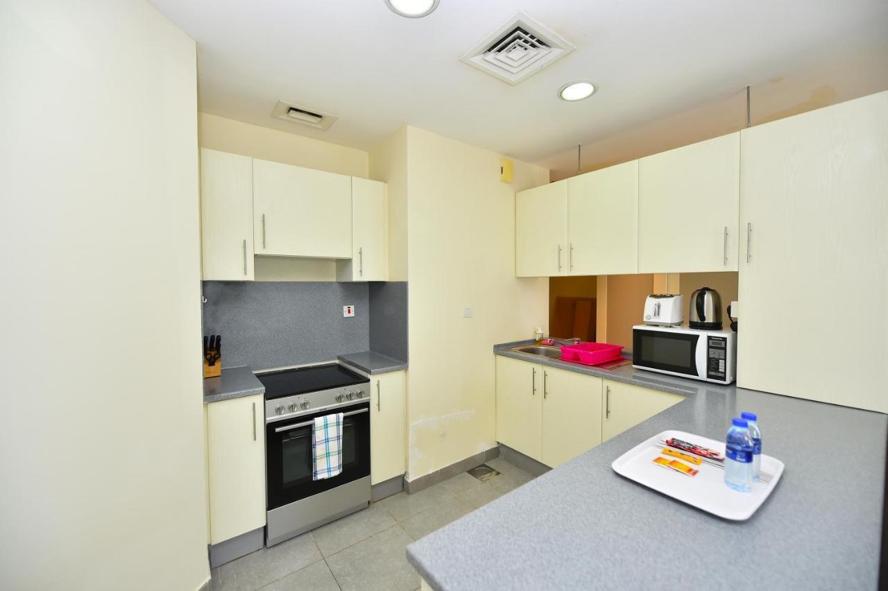 Apartment Luxury Escapes - Relaxing Furnished Near Dic Metro, Barsha Heights Dubai